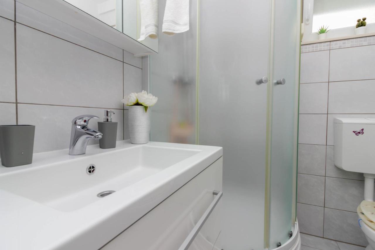 شقة Apartman Tara زادار المظهر الخارجي الصورة